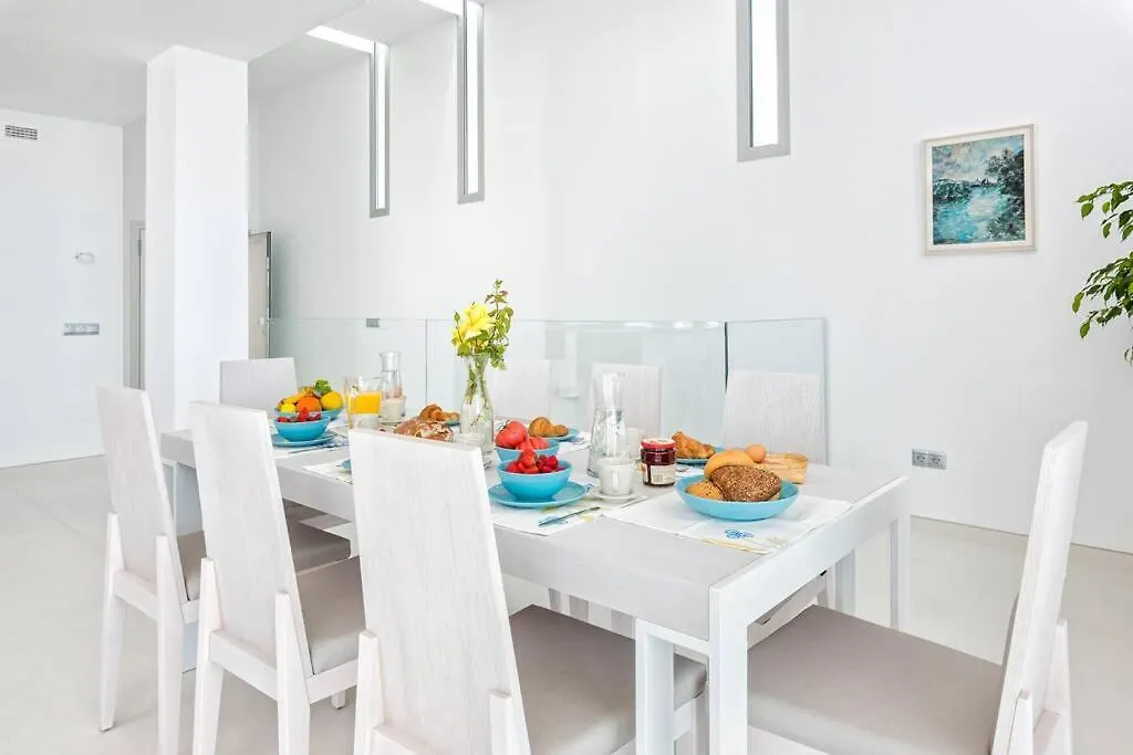 Villa Punta Lara نيرخا 0*,  إسبانيا